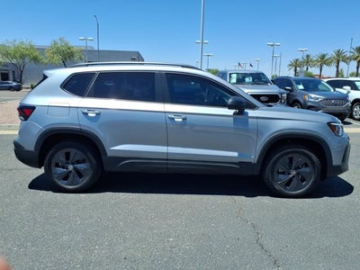 2025 Volkswagen Taos S