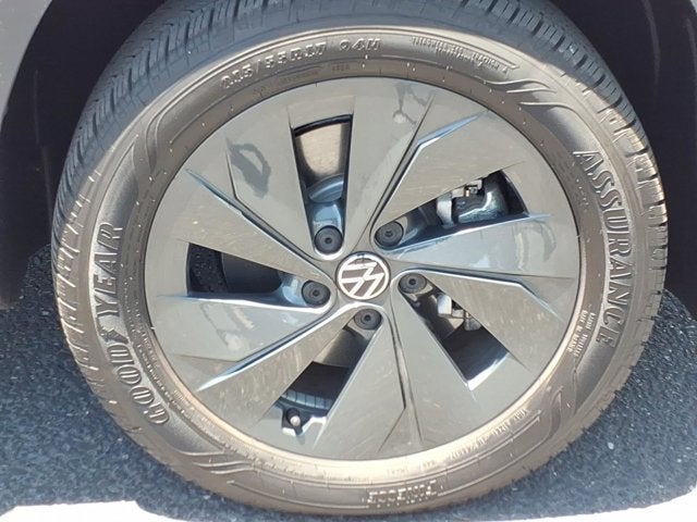 2025 Volkswagen Taos S