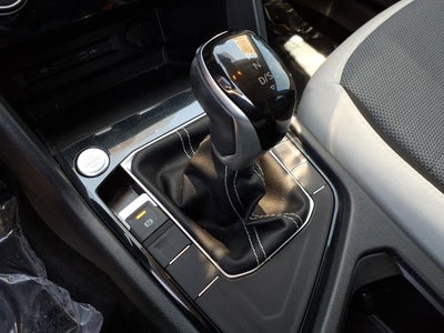 2025 Volkswagen Taos S