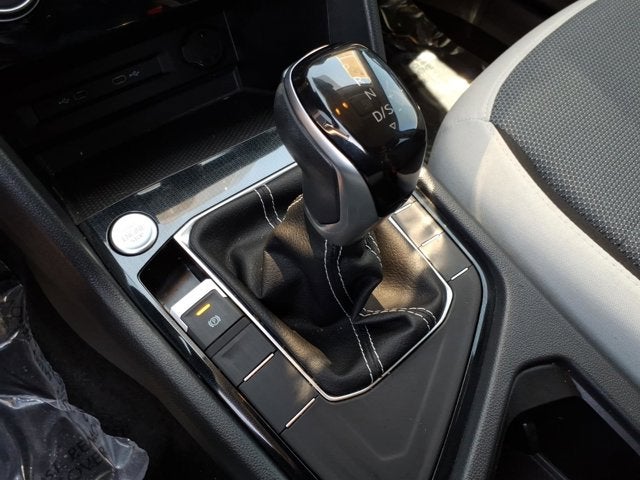 2025 Volkswagen Taos S