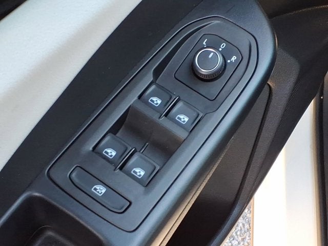 2025 Volkswagen Taos S