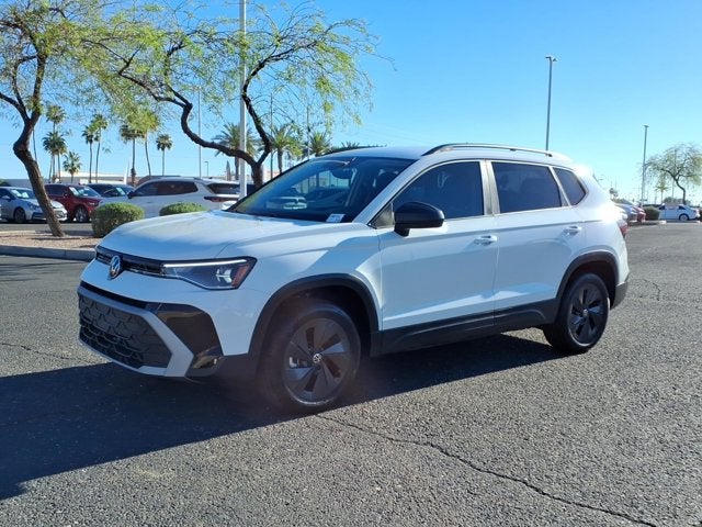 2025 Volkswagen Taos S