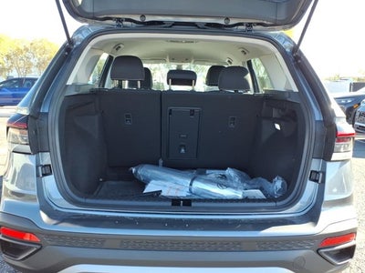 2026 Volkswagen Taos S