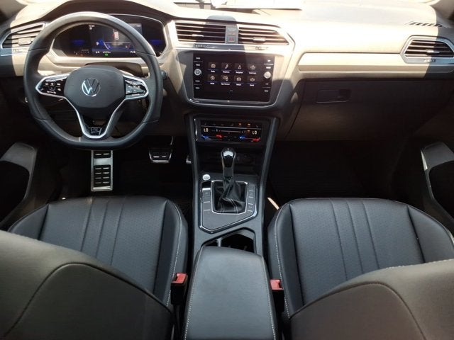 2022 Volkswagen Tiguan SE R-Line Black