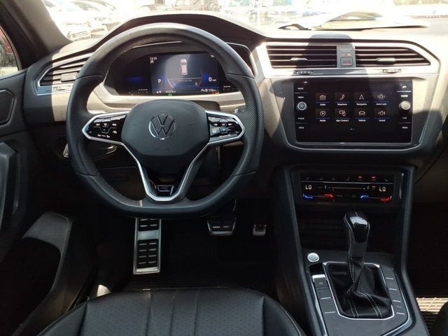 2022 Volkswagen Tiguan SE R-Line Black