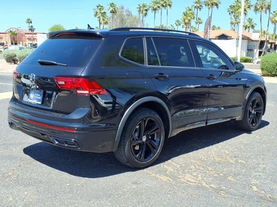 2023 Volkswagen Tiguan SE R-Line Black