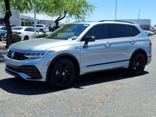 2024 Volkswagen Tiguan SE R-Line Black