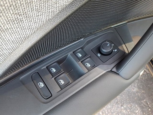 2025 Volkswagen Tiguan S