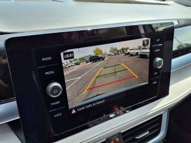 2026 Volkswagen Taos SE