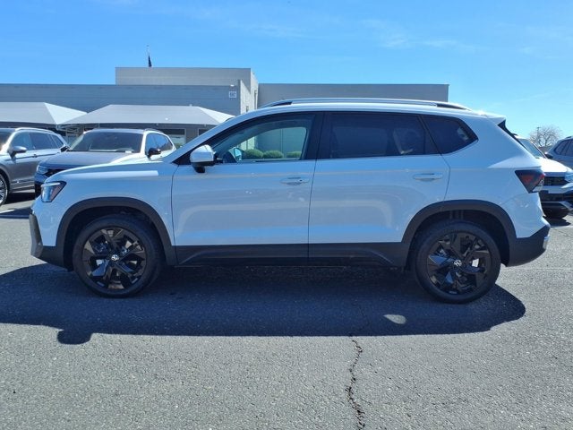 2026 Volkswagen Taos SE