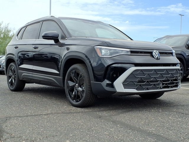 2026 Volkswagen Taos SE
