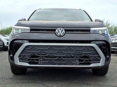 2026 Volkswagen Taos SE
