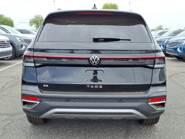 2026 Volkswagen Taos SE