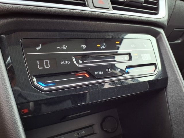 2026 Volkswagen Taos SE