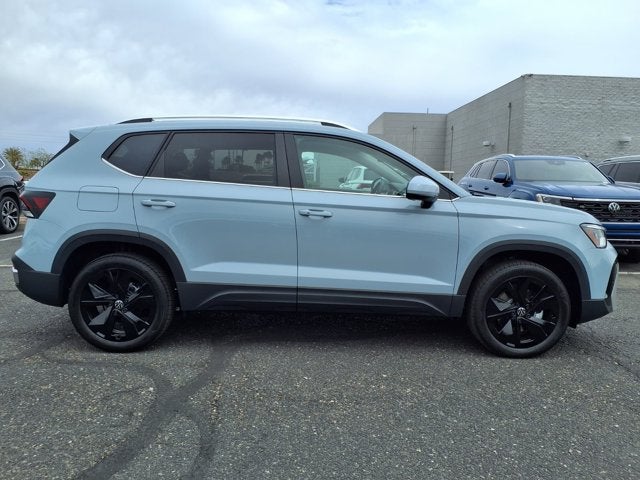 2026 Volkswagen Taos SE