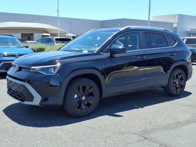 2026 Volkswagen Taos SE