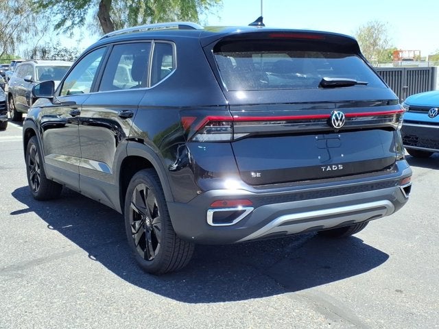 2026 Volkswagen Taos SE