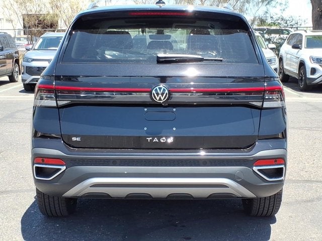 2026 Volkswagen Taos SE
