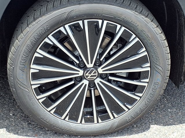 2026 Volkswagen Taos SE