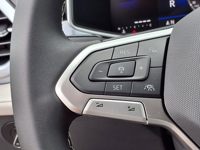 2026 Volkswagen Taos SE