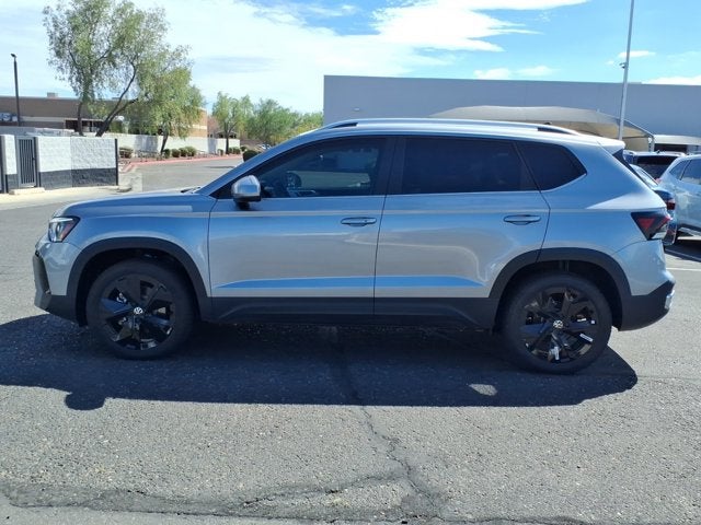 2026 Volkswagen Taos SE