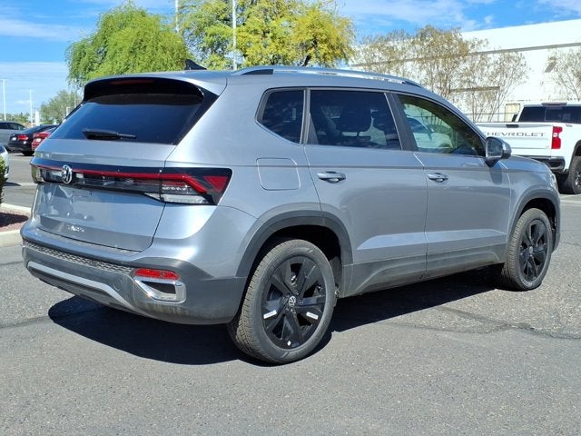 2026 Volkswagen Taos SE