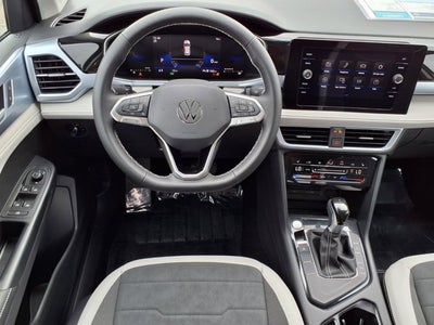 2026 Volkswagen Taos SE