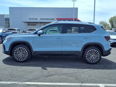 2027 Volkswagen Taos SE