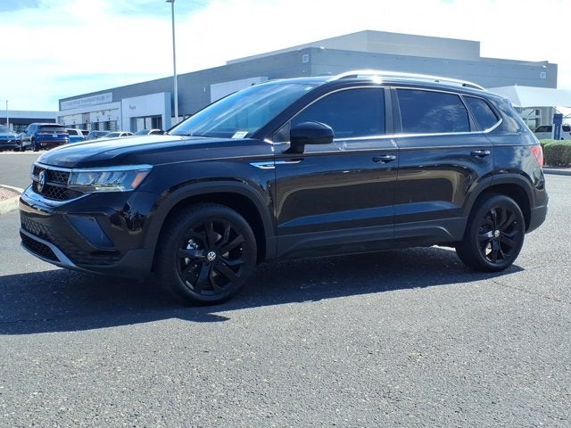 2023 Volkswagen Taos SE