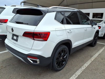 2024 Volkswagen Taos SE