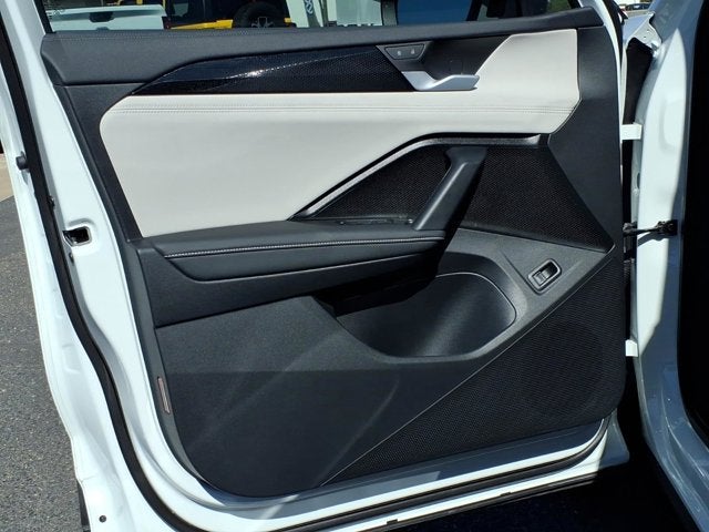 2025 Volkswagen Tiguan SE