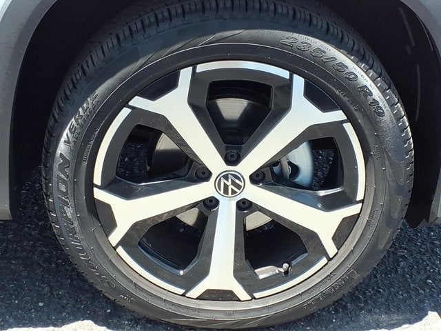 2025 Volkswagen Tiguan SE