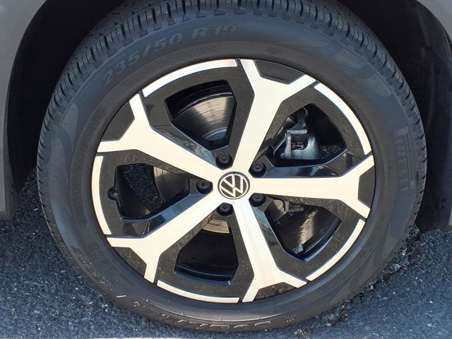 2025 Volkswagen Tiguan SE