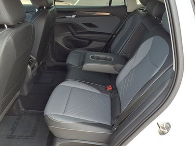 2025 Volkswagen Tiguan SE