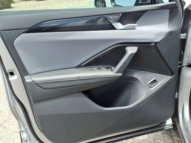 2025 Volkswagen Tiguan SE