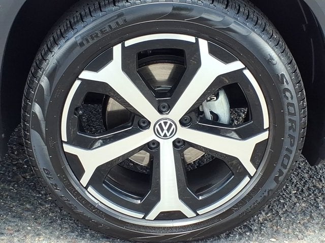2025 Volkswagen Tiguan SE