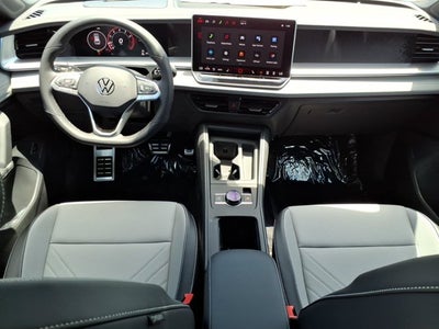 2026 Volkswagen Tiguan SE R-Line Black