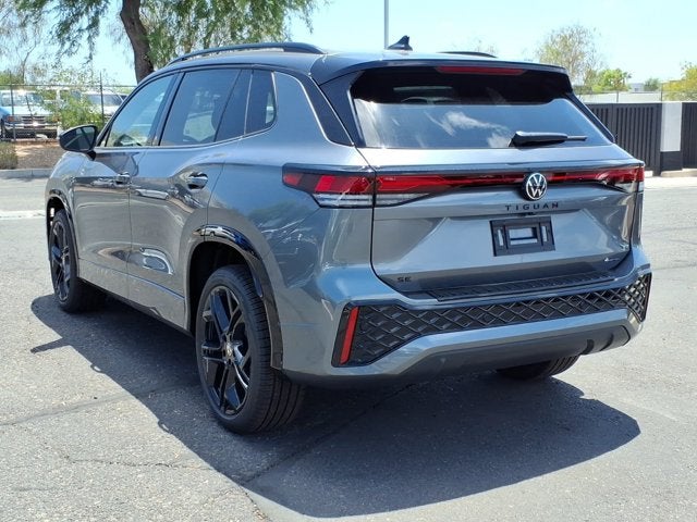 2026 Volkswagen Tiguan SE R-Line Black