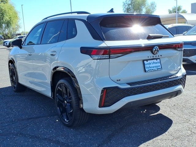 2026 Volkswagen Tiguan SE R-Line Black