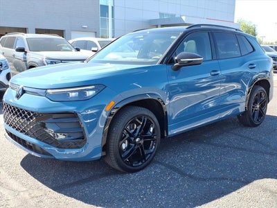 2026 Volkswagen Tiguan SE R-Line Black