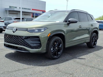 2026 Volkswagen Tiguan SE R-Line Black