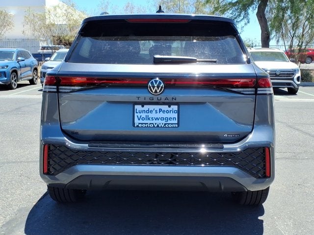 2026 Volkswagen Tiguan SE R-Line Black