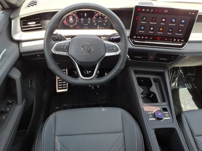 2026 Volkswagen Tiguan SE R-Line Black