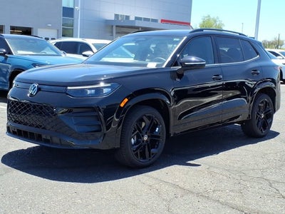 2026 Volkswagen Tiguan SE R-Line Black