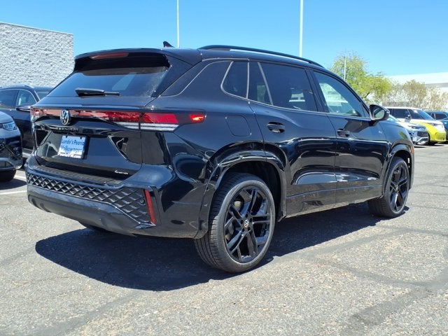 2026 Volkswagen Tiguan SE R-Line Black