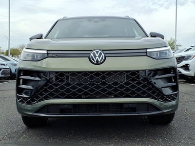 2026 Volkswagen Tiguan SE R-Line Black