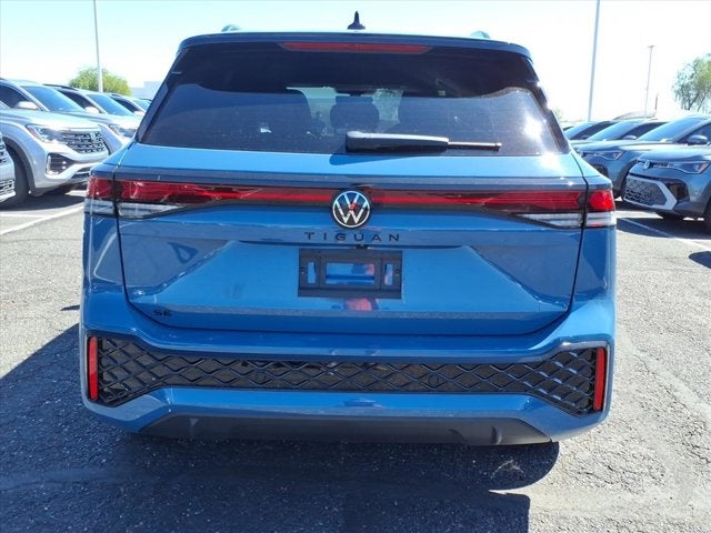 2026 Volkswagen Tiguan SE R-Line Black