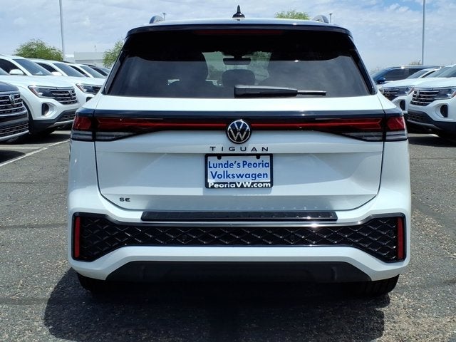 2026 Volkswagen Tiguan SE R-Line Black