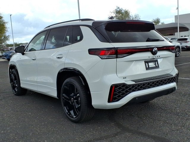2026 Volkswagen Tiguan SE R-Line Black