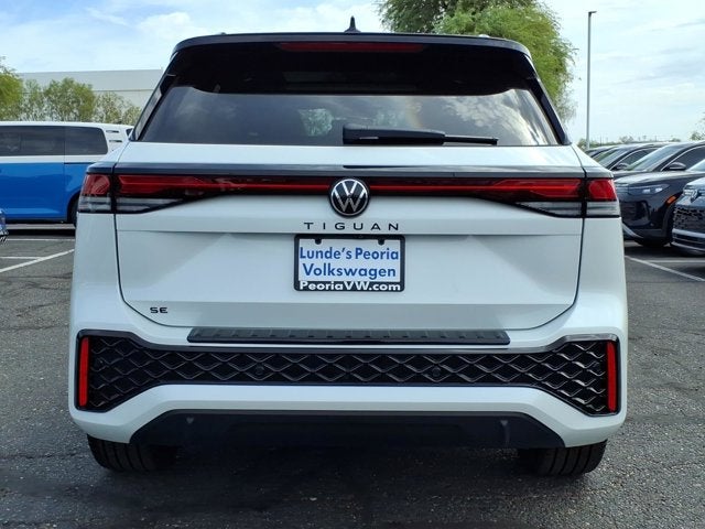 2026 Volkswagen Tiguan SE R-Line Black